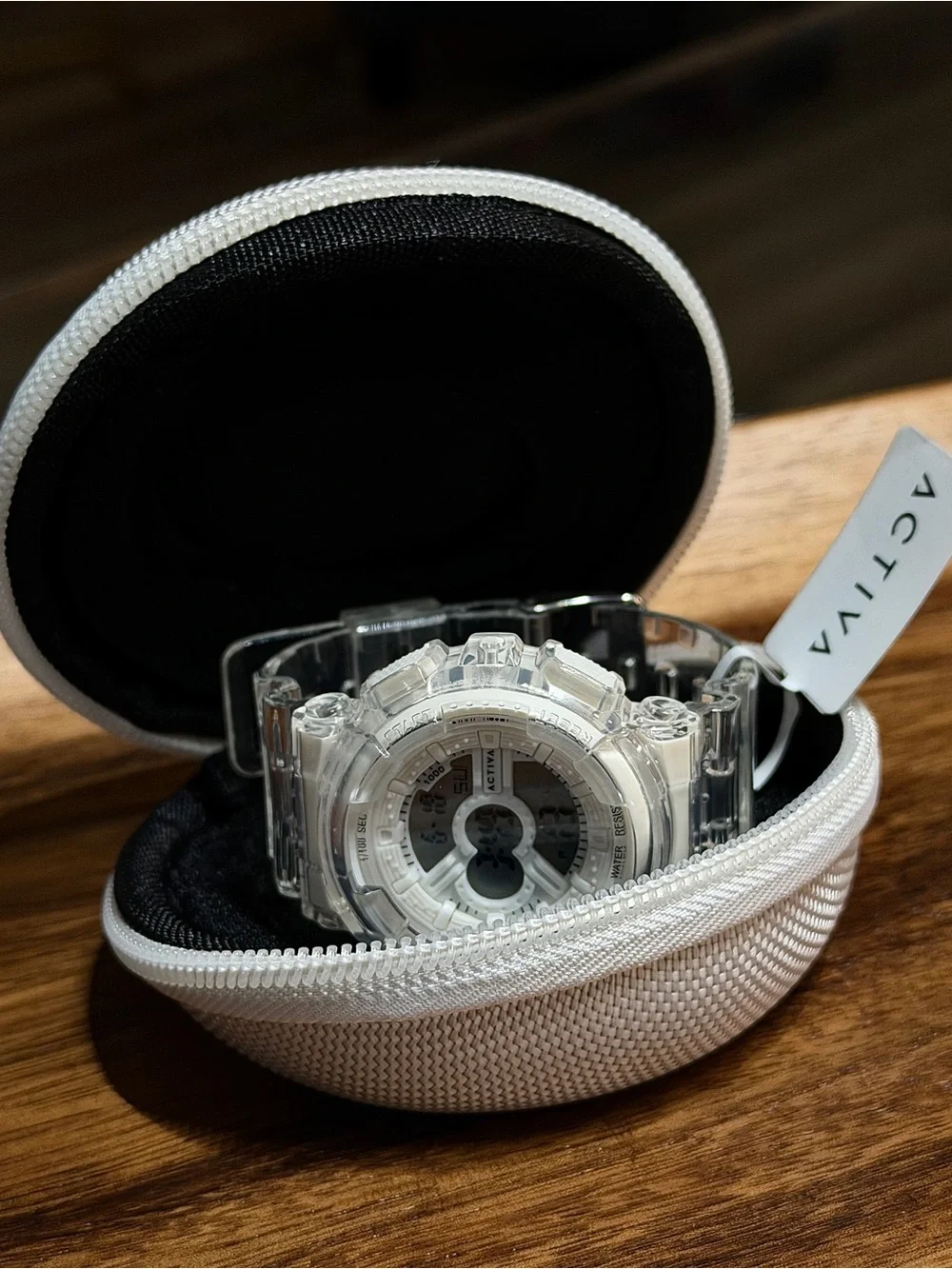 Set Activa Cyber Drift Limited Edition X Invicta - Digital Watch ACW-GA-L-500